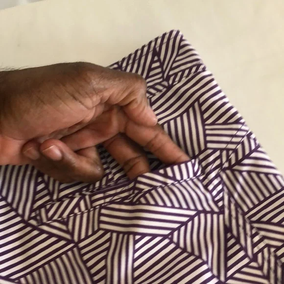 Men’s purple and white graphic trunk shorts - Picture 6 of 7